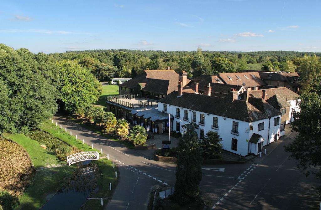 Frensham Pond Country House Hotel & Spa Farnham  Exterior foto